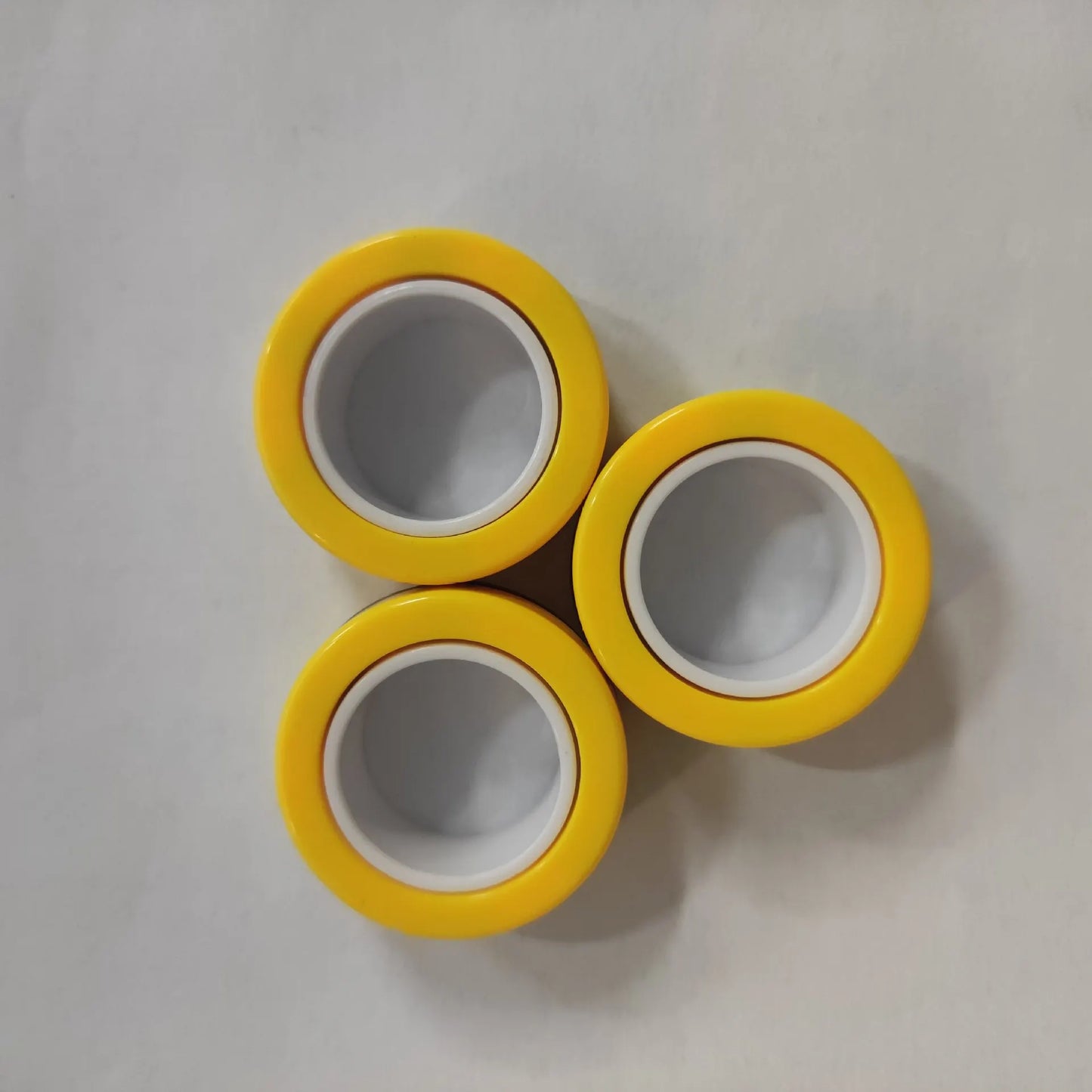 3pcs Magnetic Rings Fidget Spinner Set – Stress Relief Finger Toy for Kids & Adults