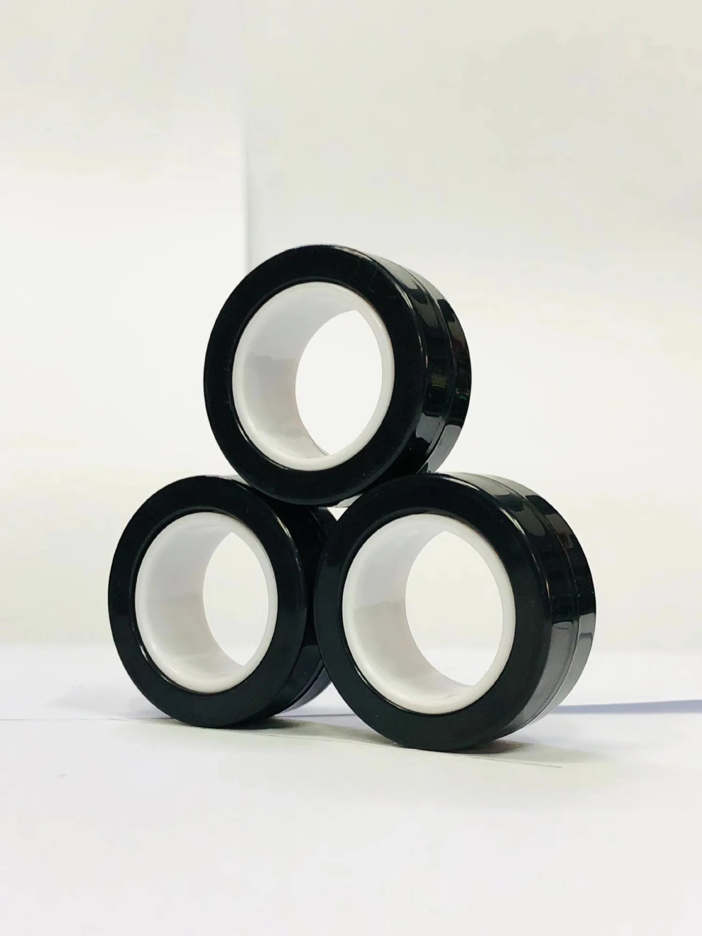 3pcs Magnetic Rings Fidget Spinner Set – Stress Relief Finger Toy for Kids & Adults